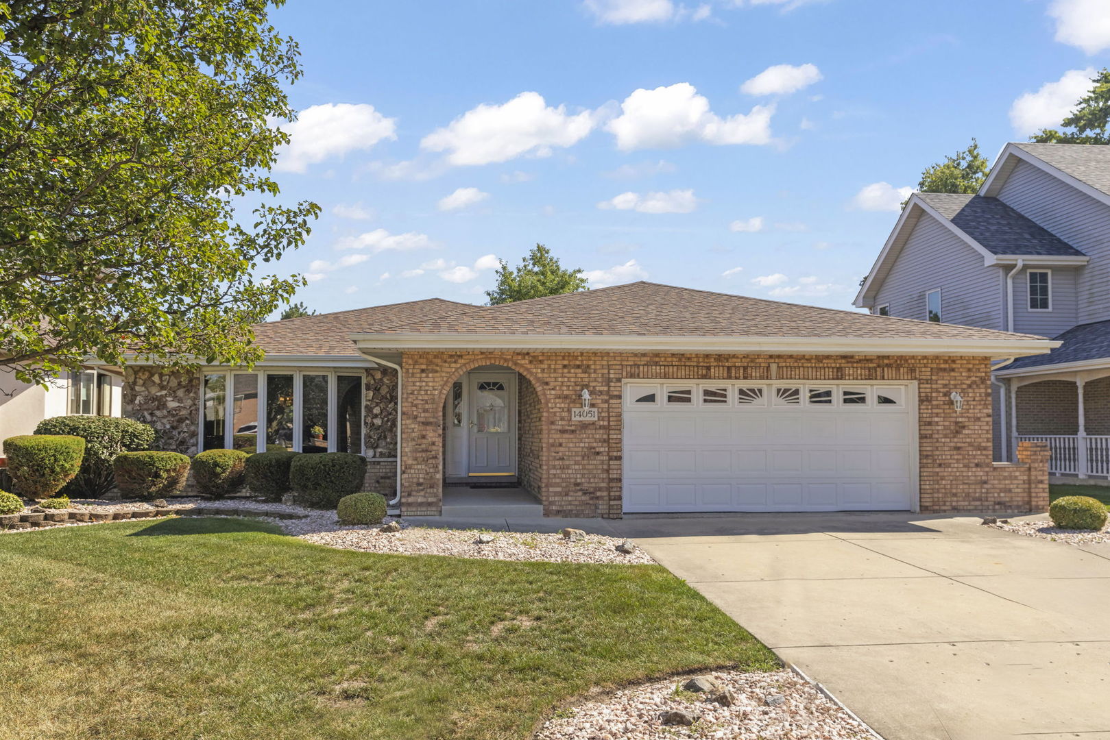 14051 E Laramie Court, Crestwood, IL 60418
