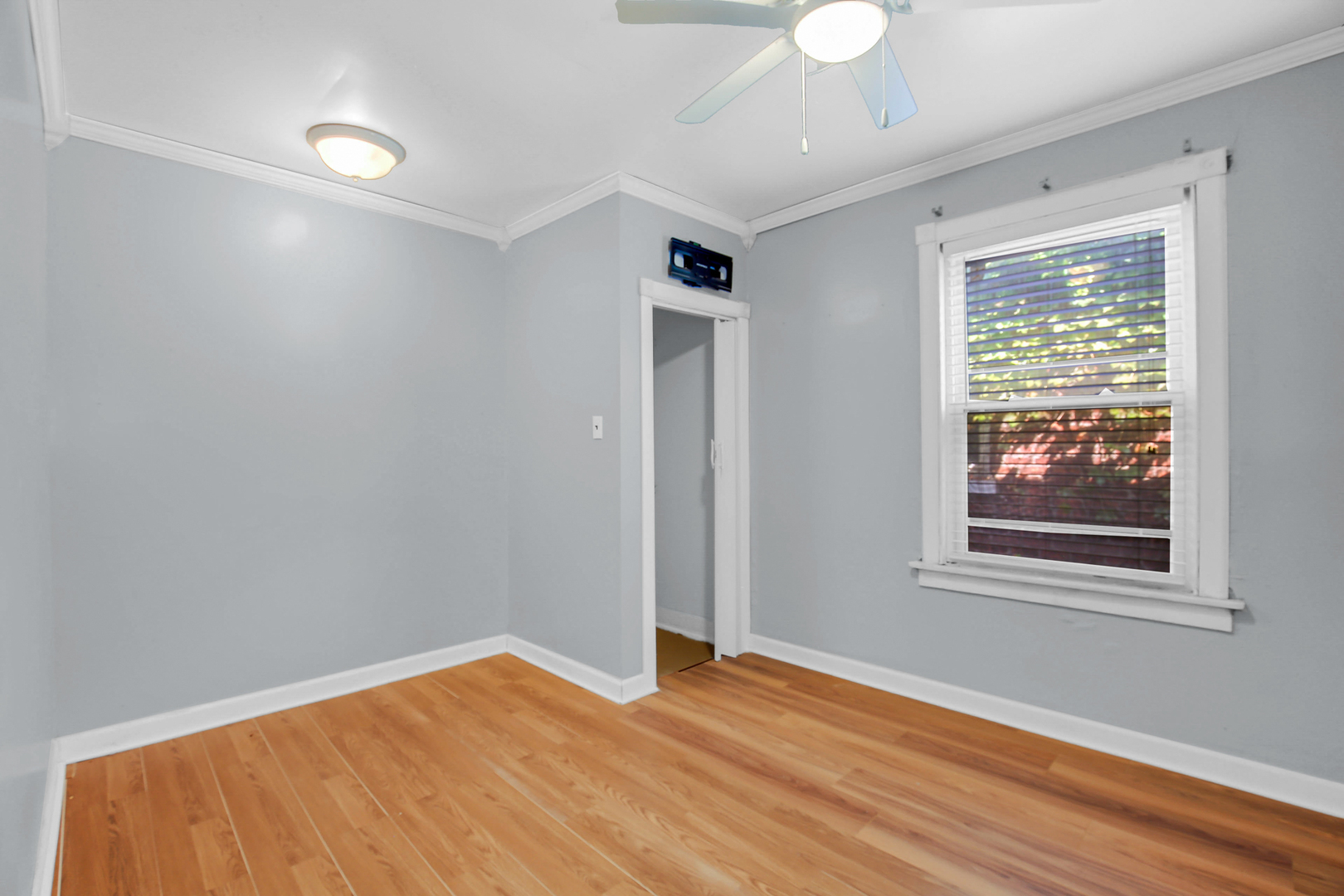 812 S Kilbourn Avenue, Chicago, IL 60624