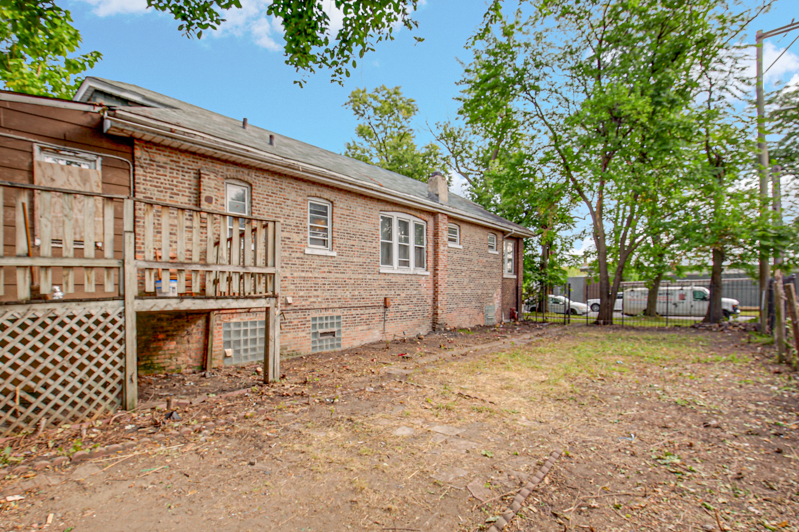 814 S Kilbourn Avenue, Chicago, IL 60624