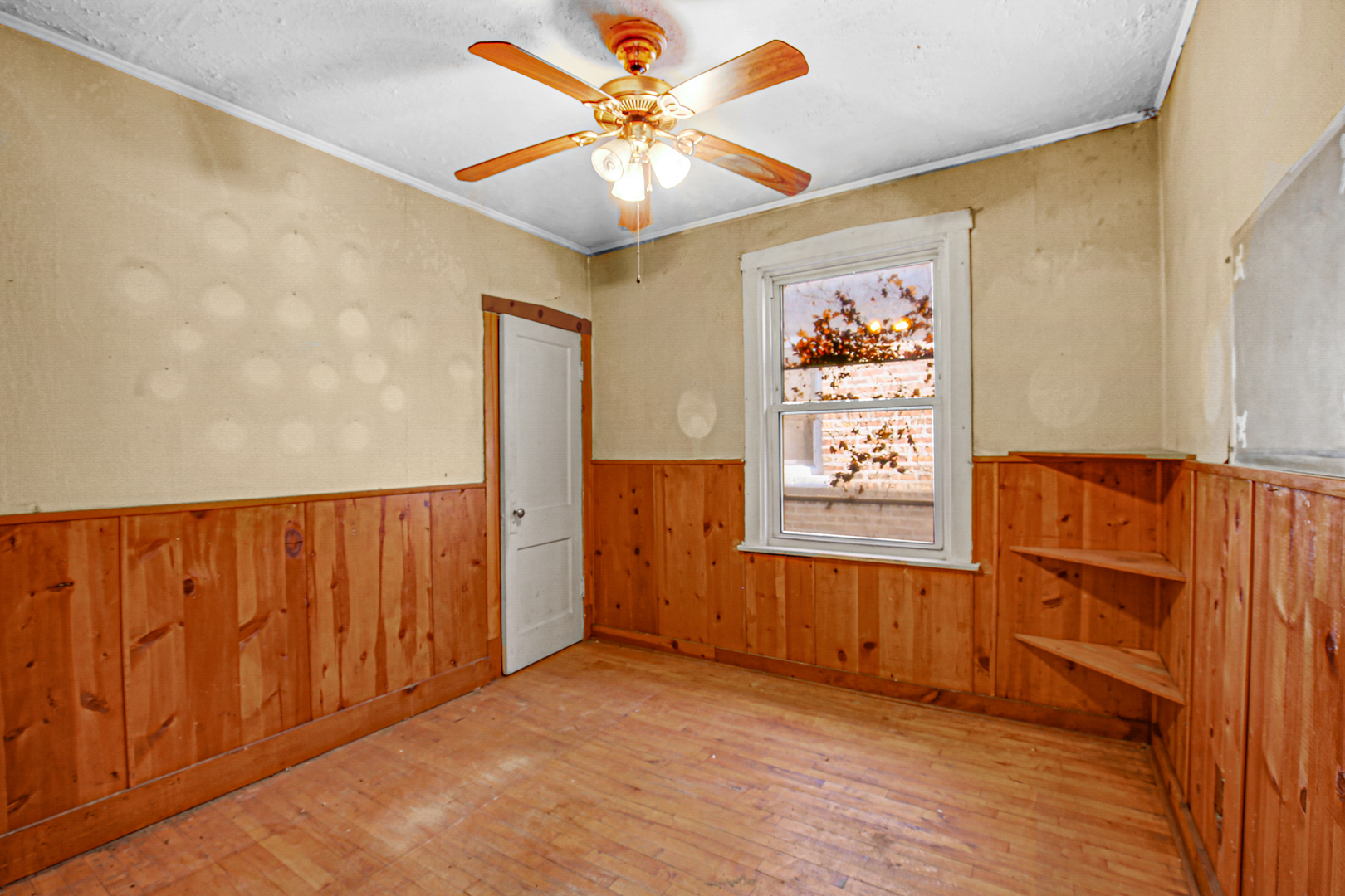 814 S Kilbourn Avenue, Chicago, IL 60624