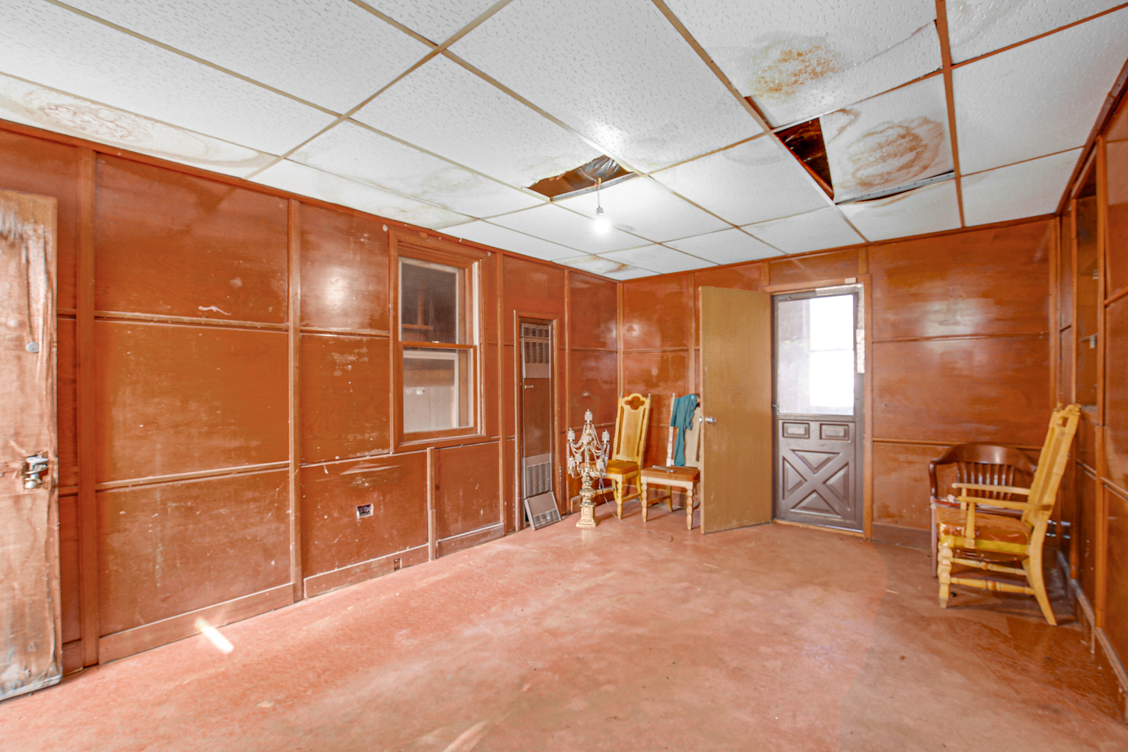 814 S Kilbourn Avenue, Chicago, IL 60624