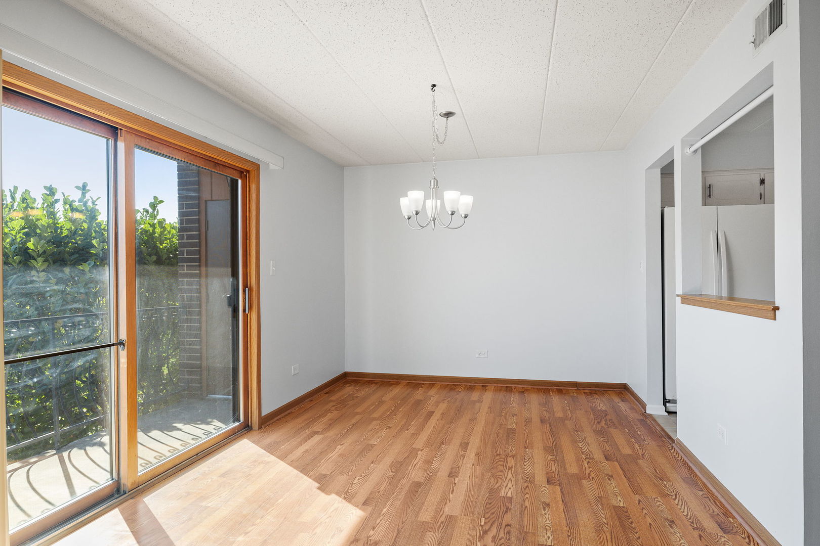 15730 Revere Court #D, Oak Forest, IL 60452