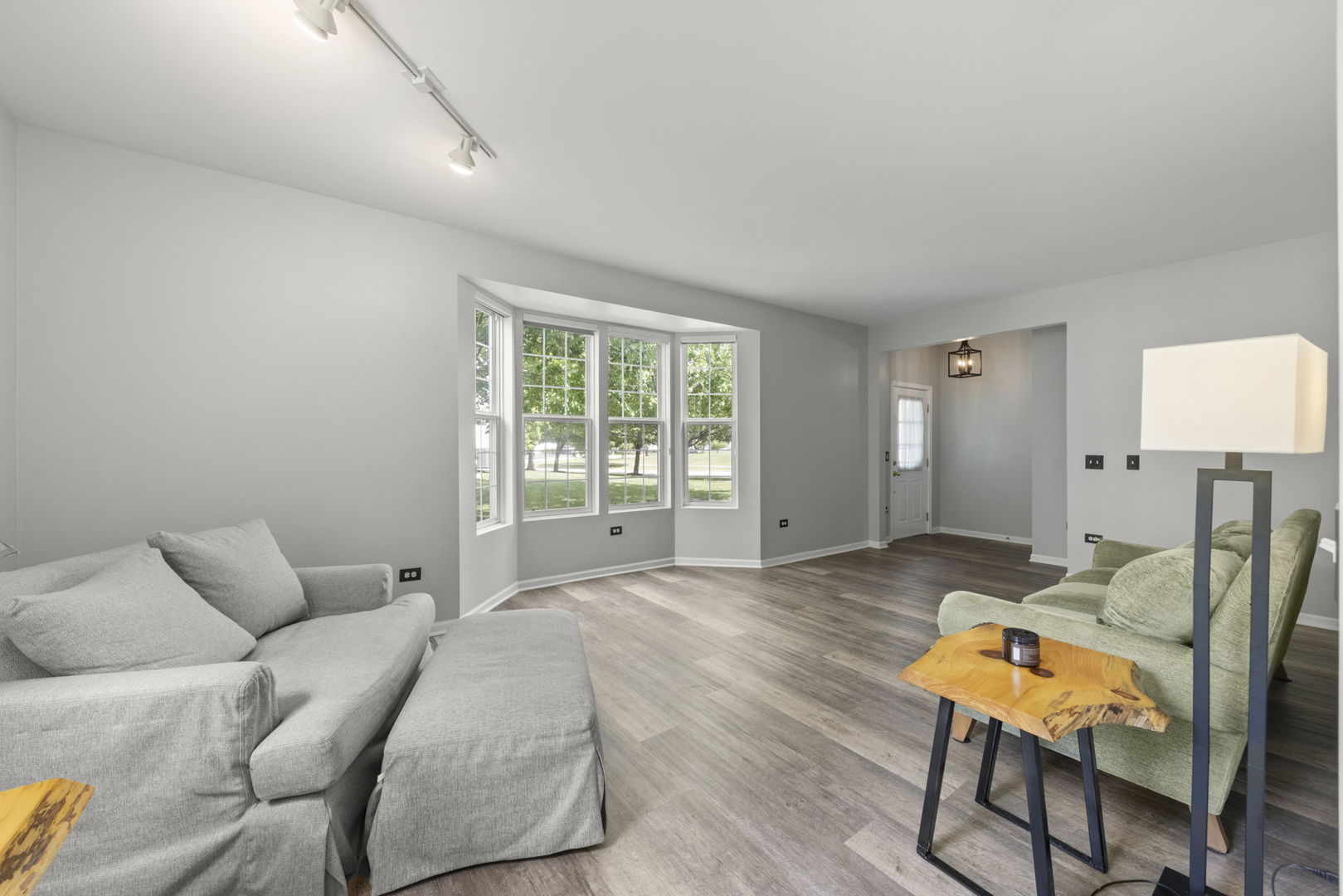 3220 Bromley Lane, Aurora, IL 60502