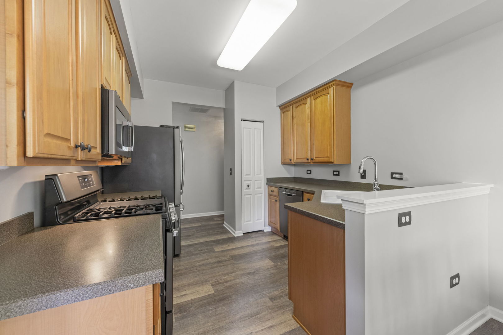 3220 Bromley Lane, Aurora, IL 60502