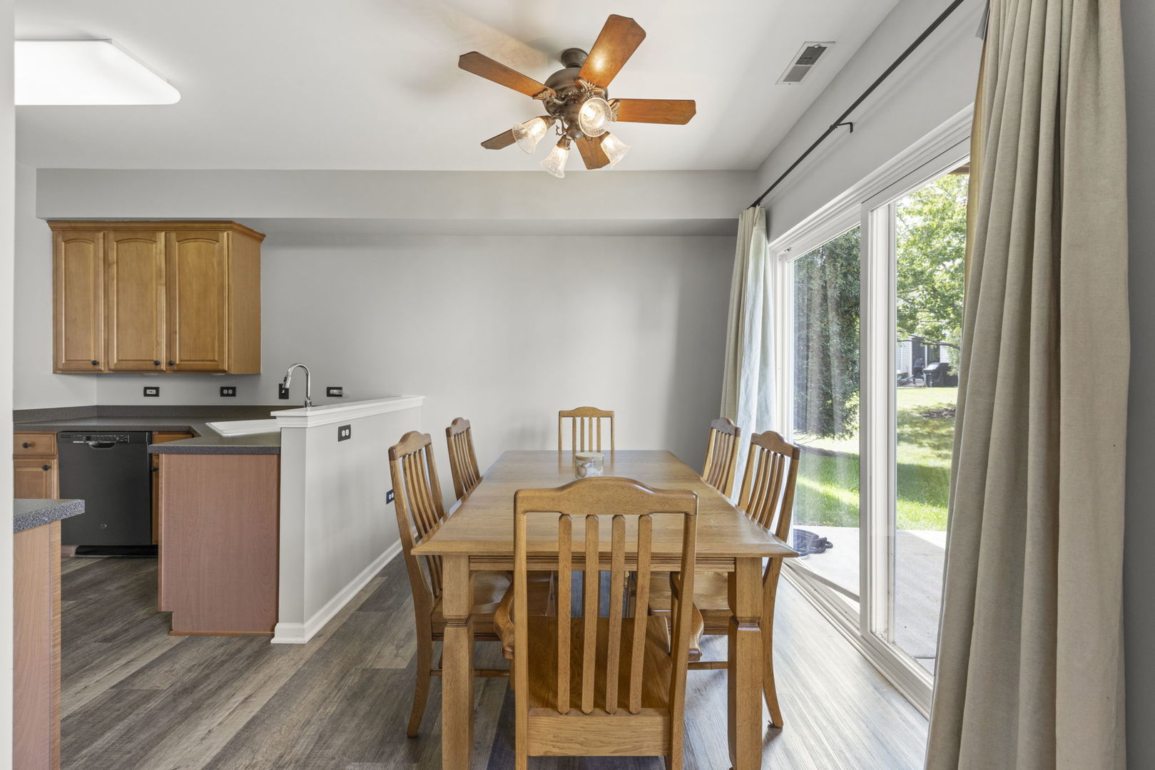 3220 Bromley Lane, Aurora, IL 60502