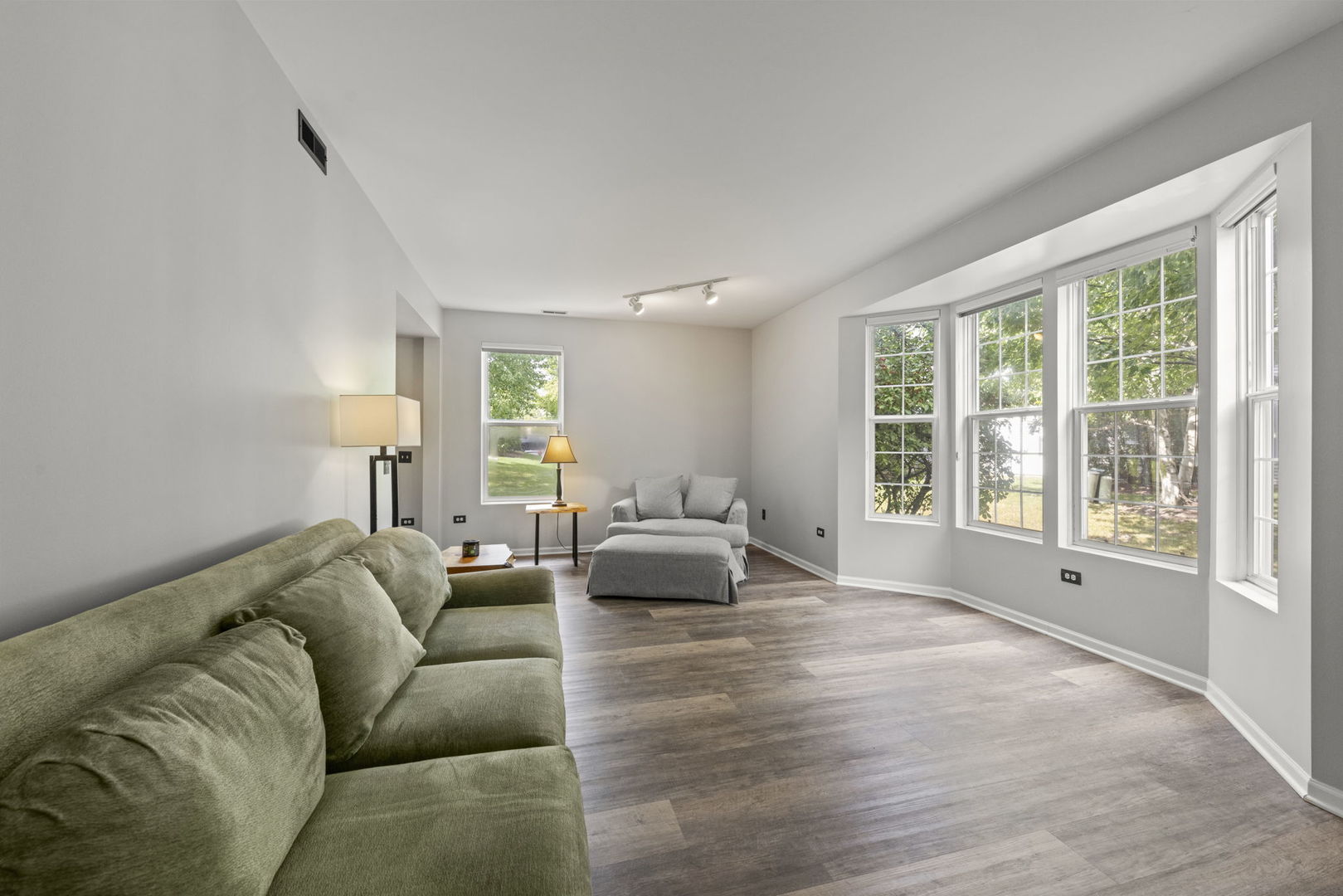 3220 Bromley Lane, Aurora, IL 60502