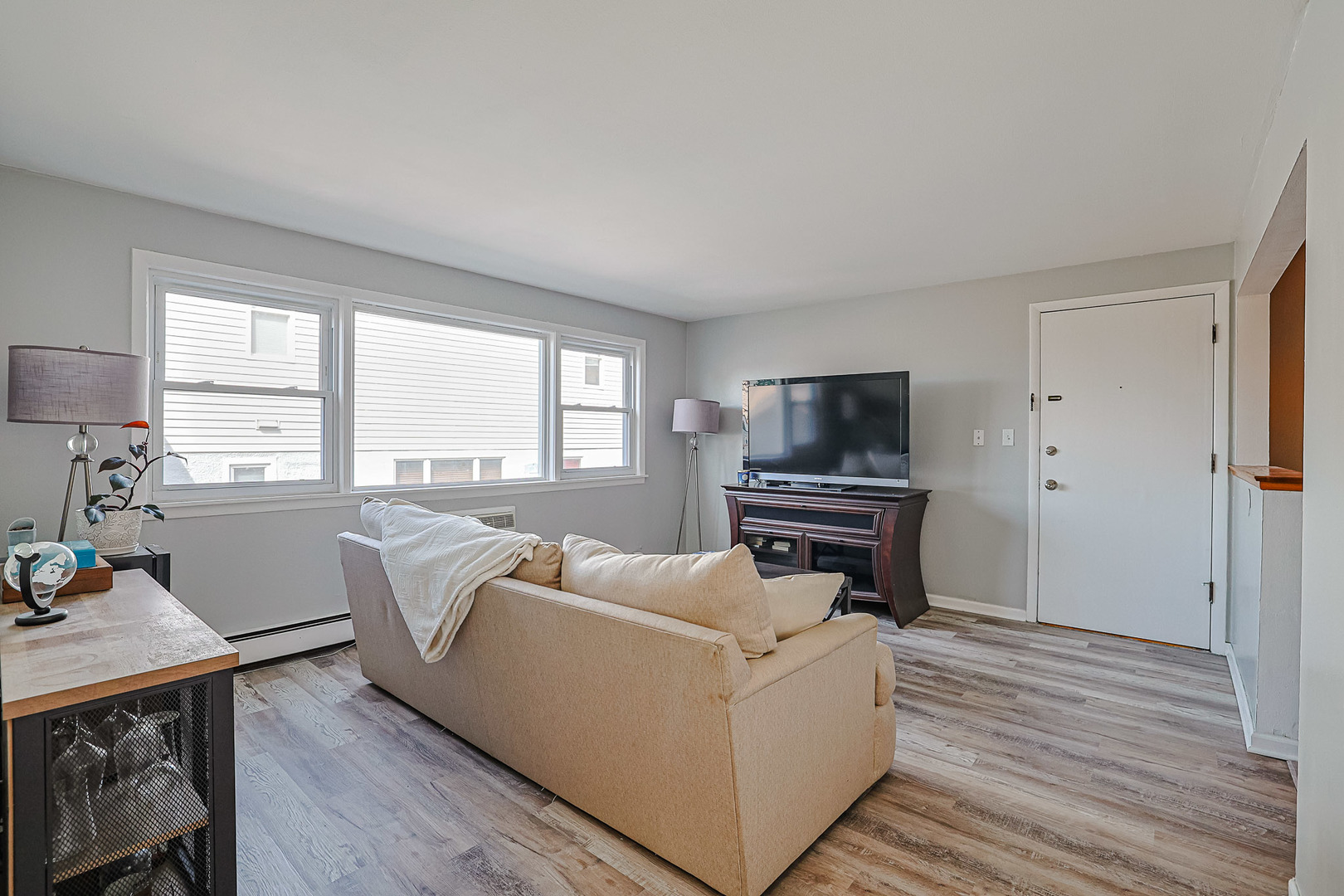 2222 N Harlem Avenue #2NW, Elmwood Park, IL 60707