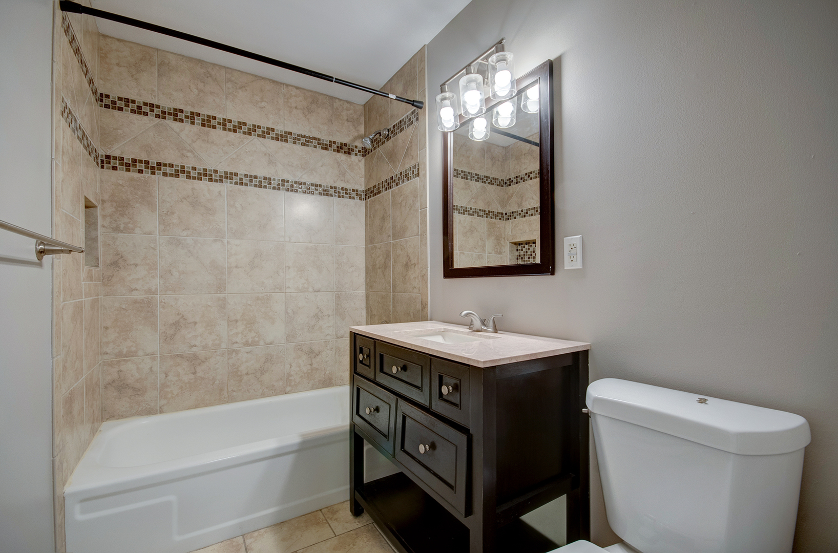 24023 W Oak Street #24023, Plainfield, IL 60544