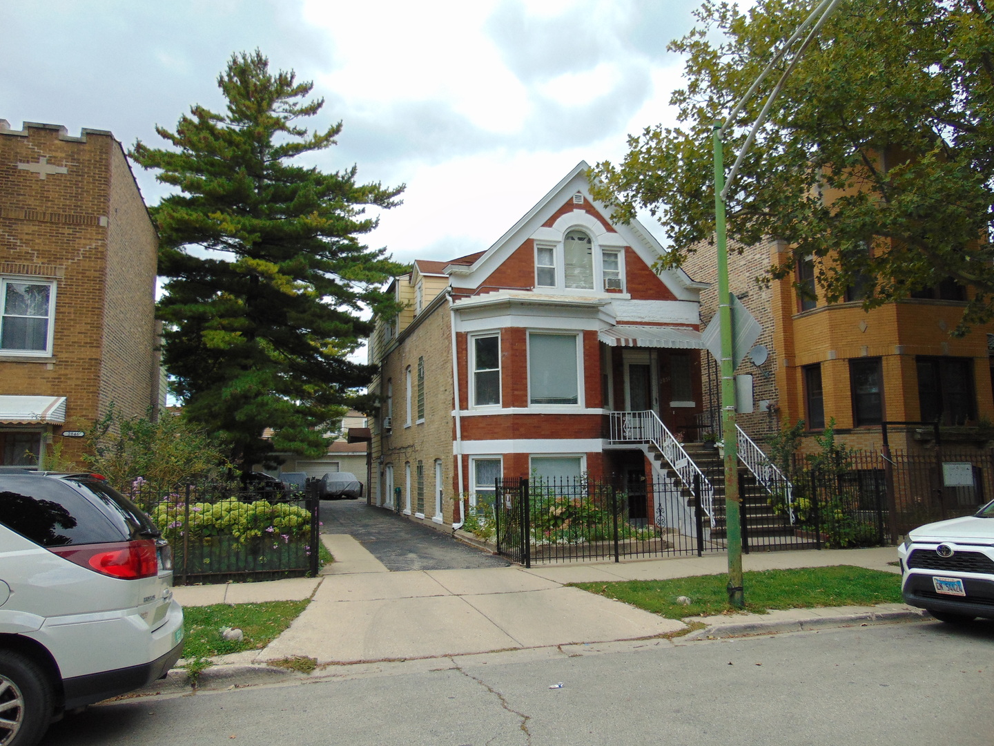 2848-50 N Ridgeway Avenue, Chicago, IL 60618