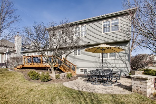 4035 Schillinger Drive, Naperville, IL 60564