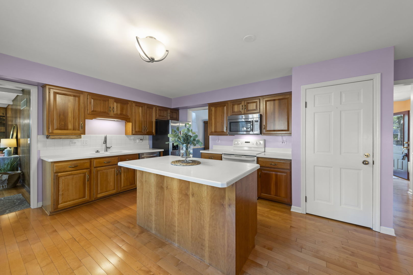 1625 Indian Knoll Road, Naperville, IL 60565