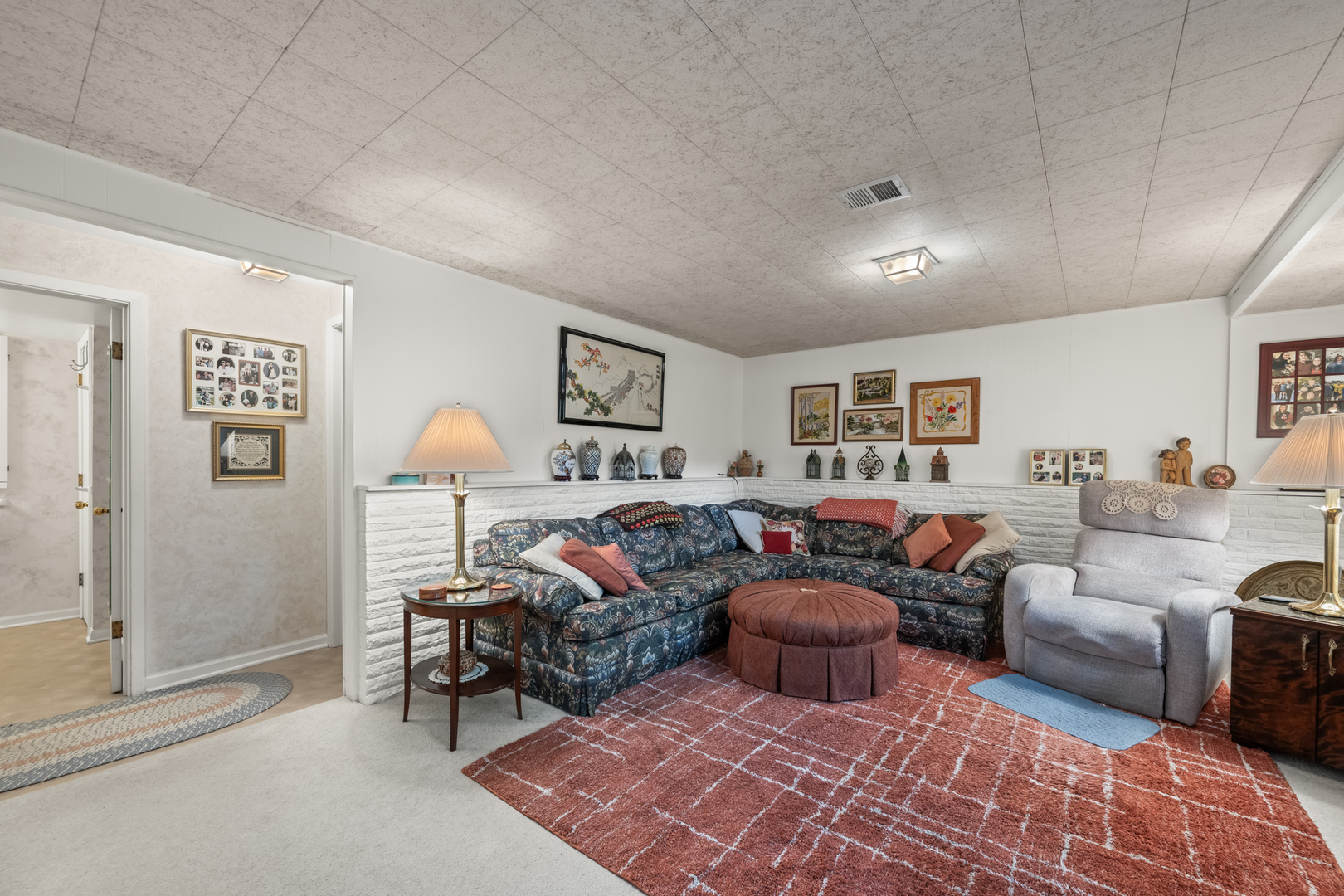 1136 N Walnut Avenue, Arlington Heights, IL 60004