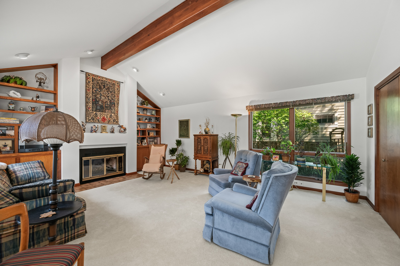 1136 N Walnut Avenue, Arlington Heights, IL 60004