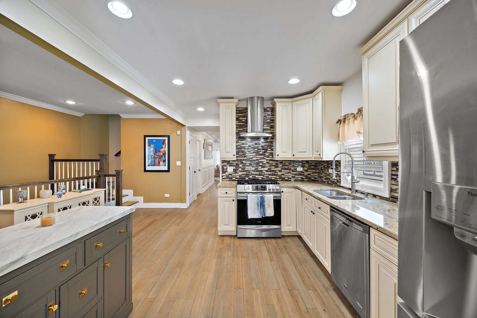 1435 Gunderson Avenue, Berwyn, IL 60402