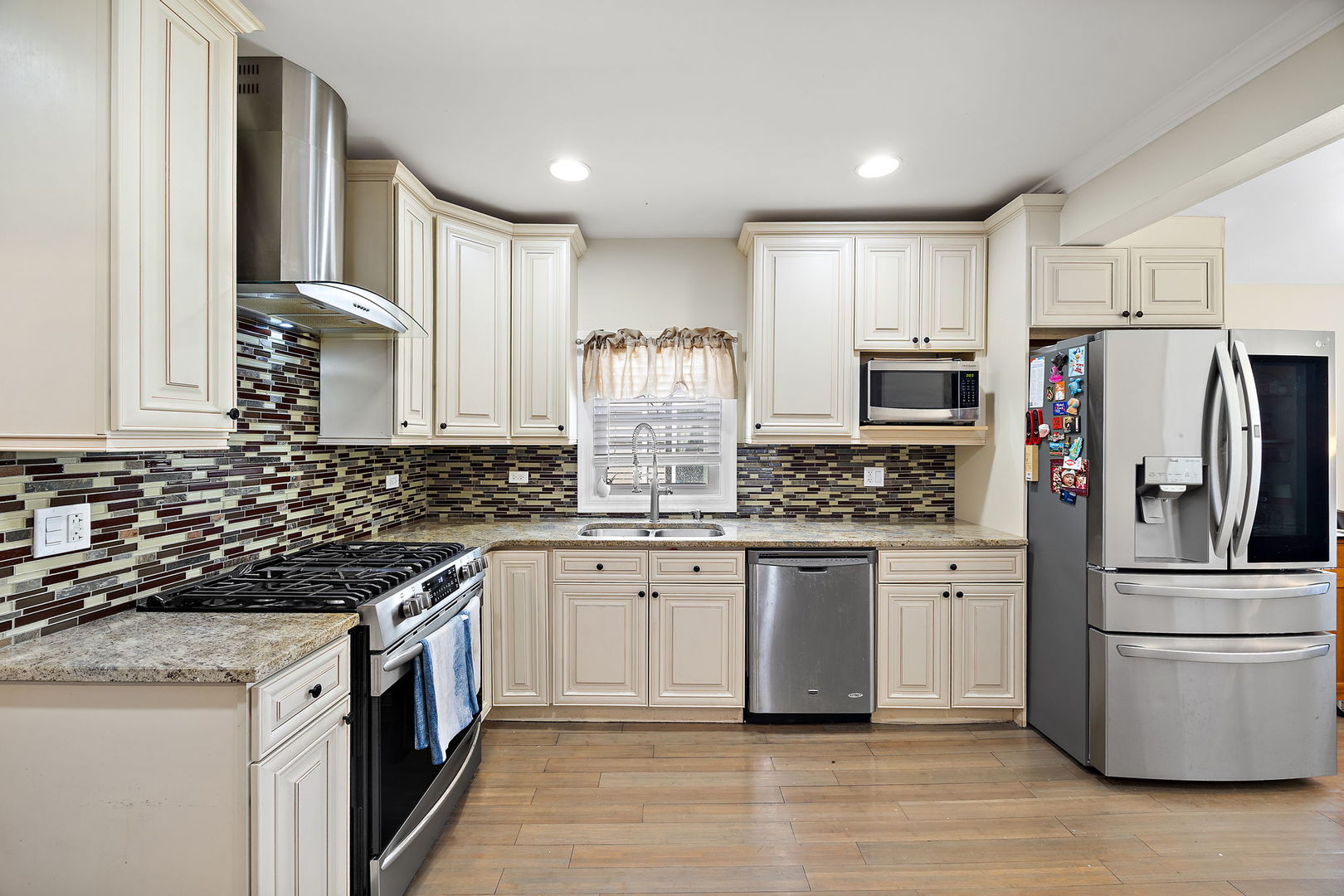 1435 Gunderson Avenue, Berwyn, IL 60402