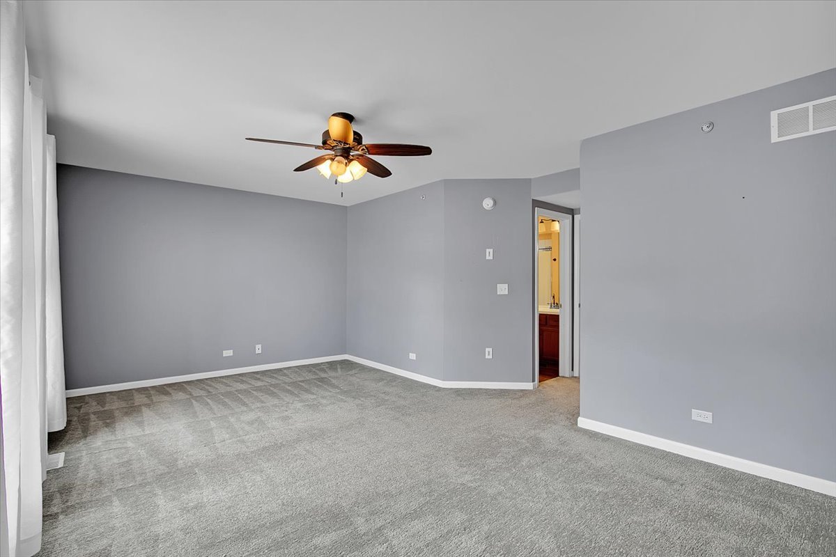 1385 Crimson Lane, Yorkville, IL 60560