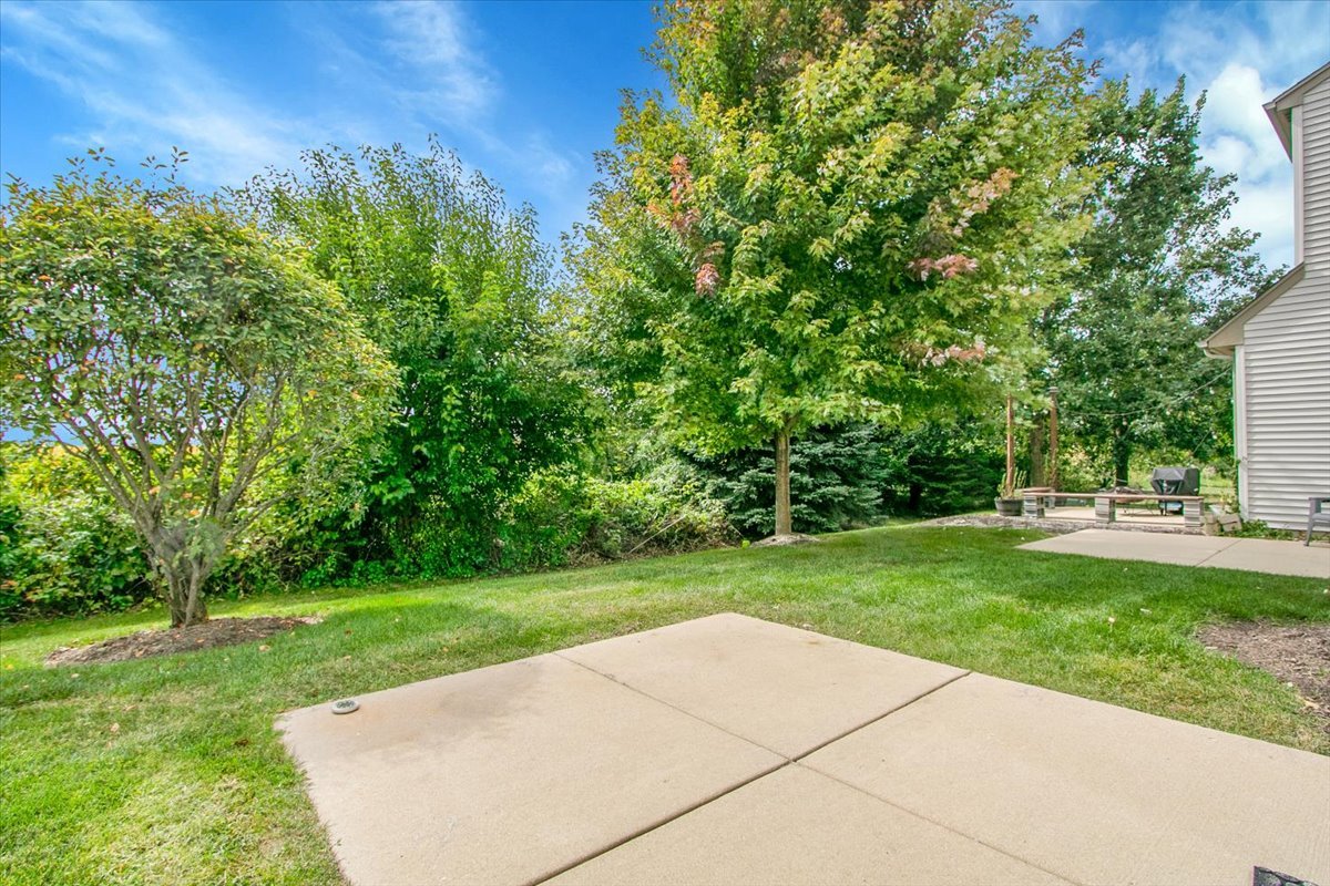1385 Crimson Lane, Yorkville, IL 60560