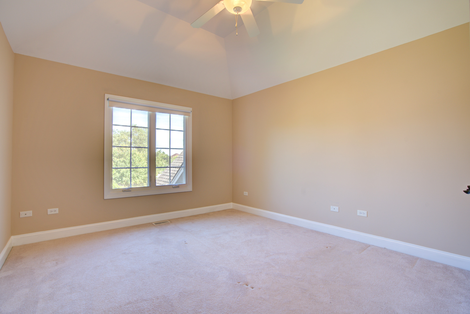 25764 W SUNNYMERE Drive, Plainfield, IL 60585