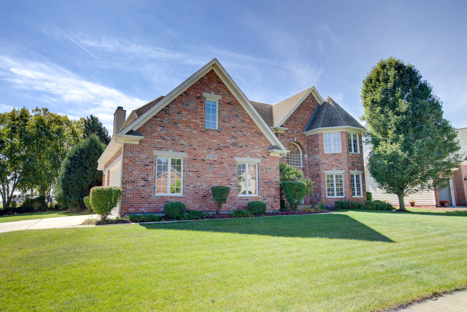 25764 W SUNNYMERE Drive, Plainfield, IL 60585