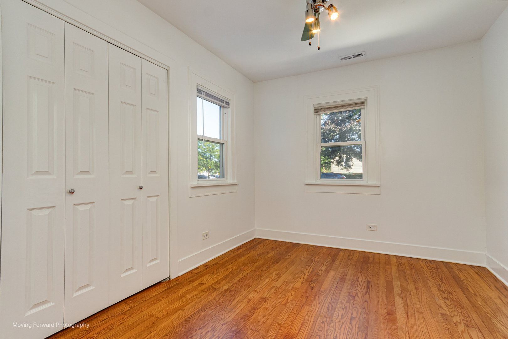 344 S Mason Street, Bensenville, IL 60106