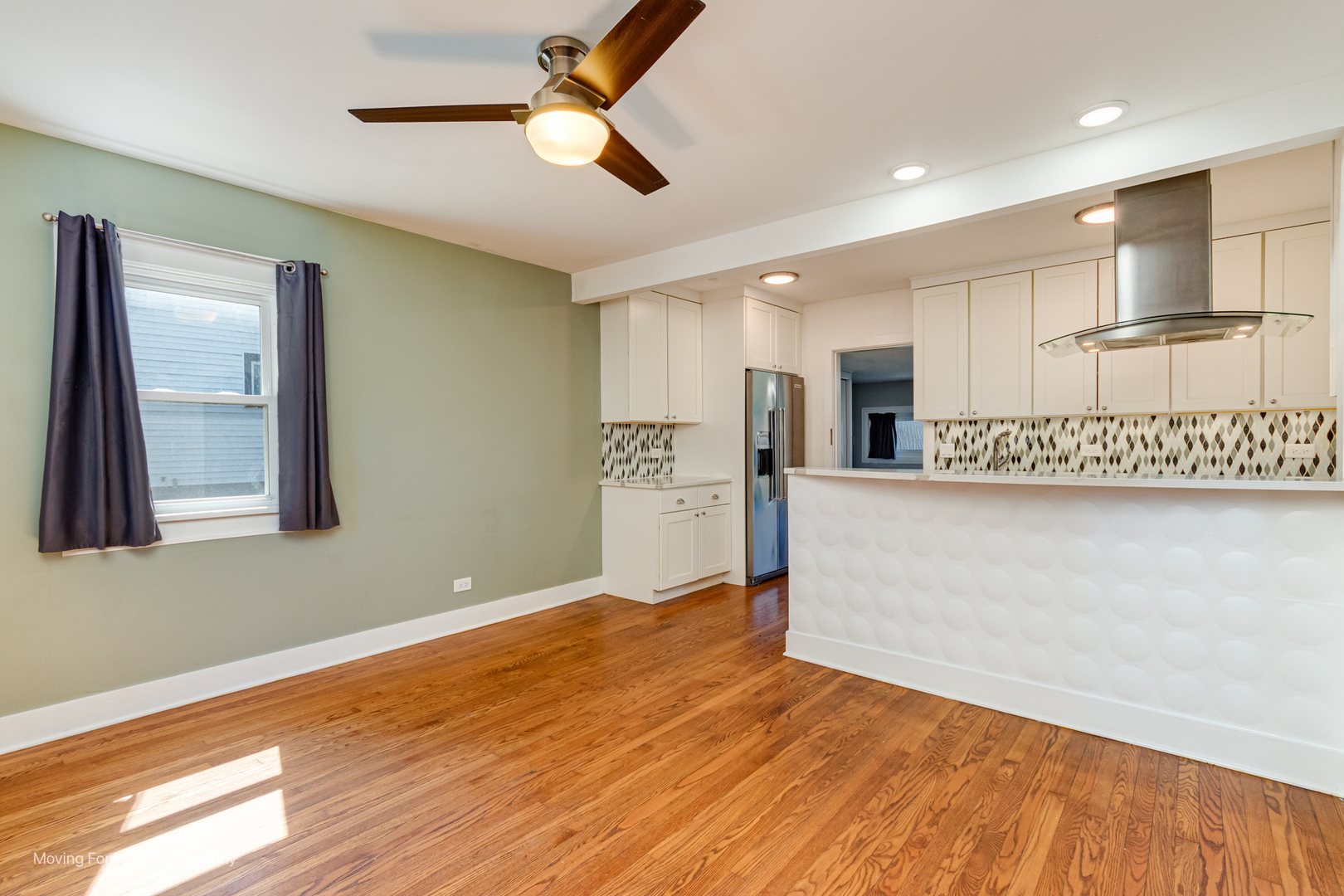 344 S Mason Street, Bensenville, IL 60106