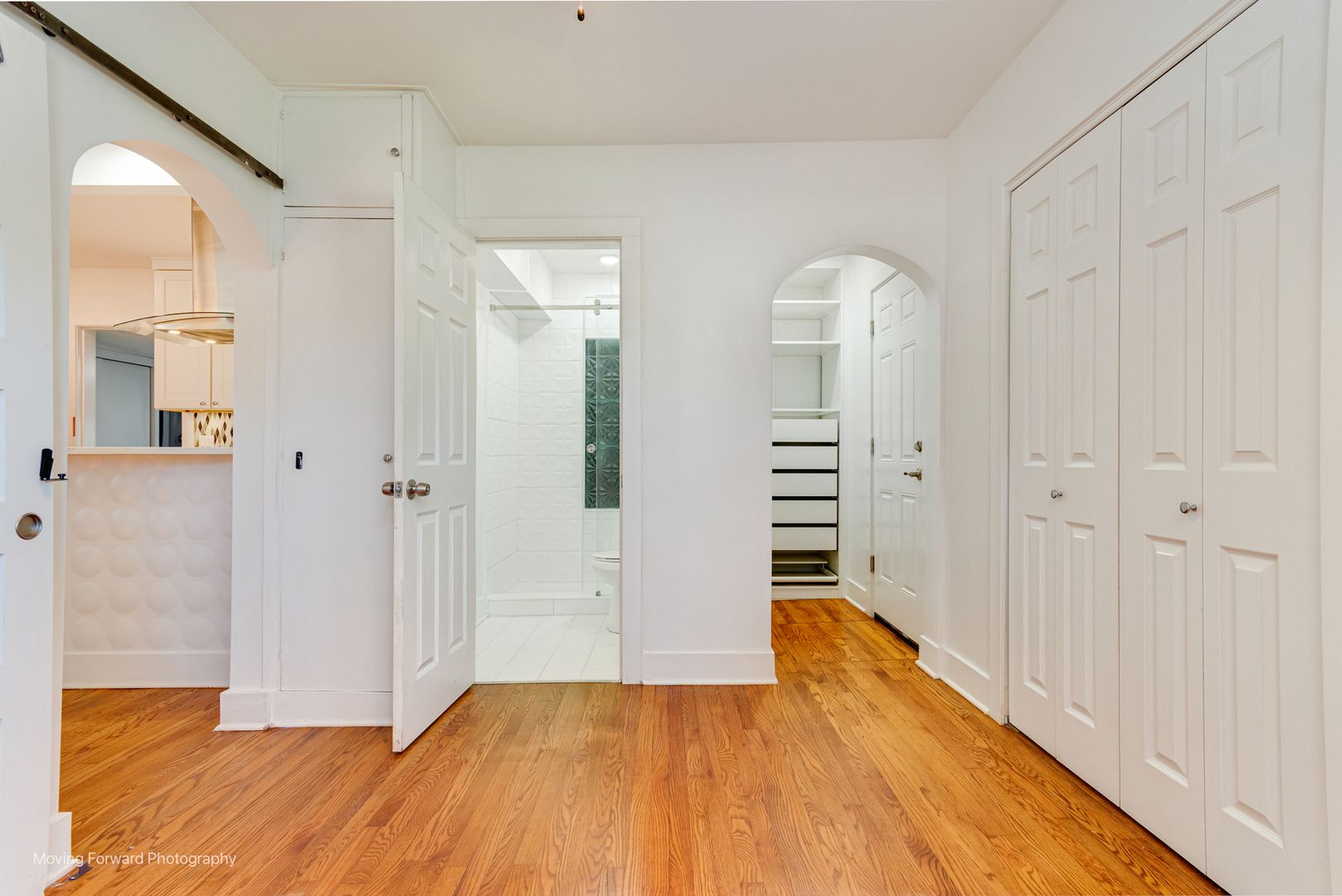 344 S Mason Street, Bensenville, IL 60106