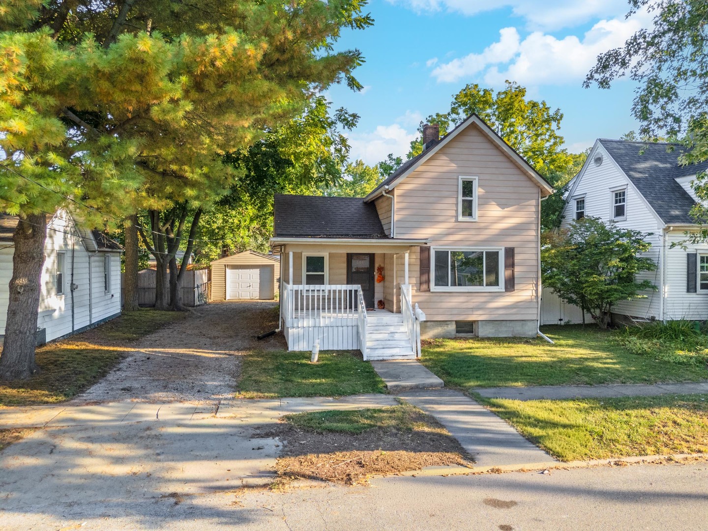 608 Harris Street, Normal, IL 61761