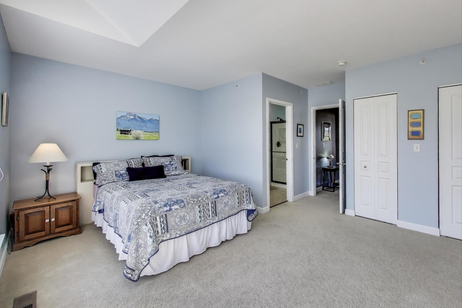 34 Lakeview Place, Lake Zurich, IL 60047