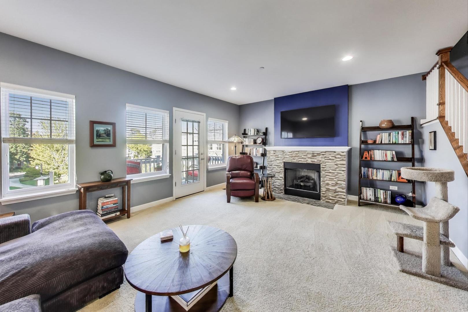 34 Lakeview Place, Lake Zurich, IL 60047