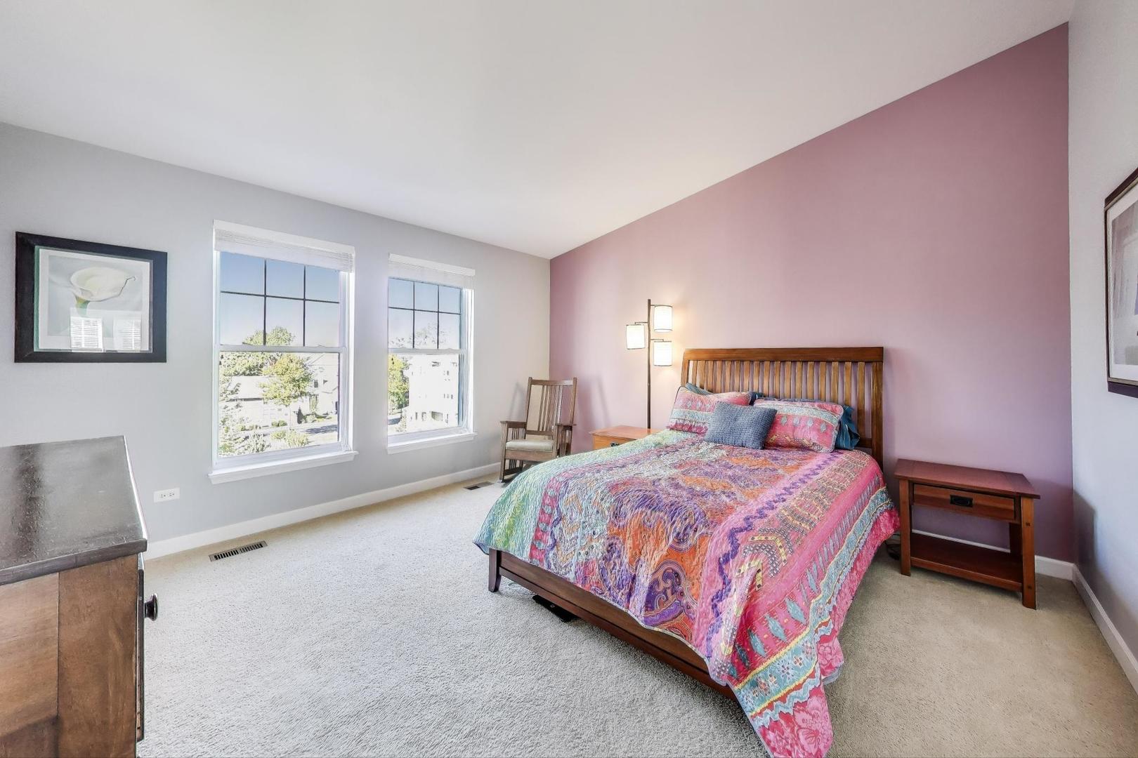 34 Lakeview Place, Lake Zurich, IL 60047