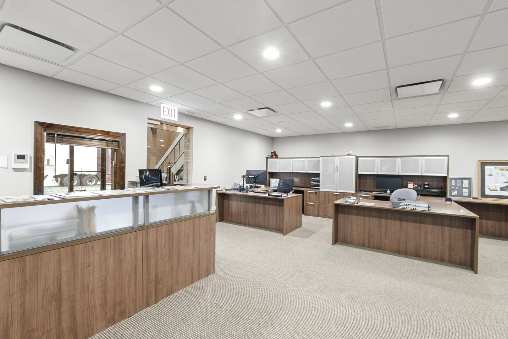 9735 industrial Drive, Bridgeview, IL 60455