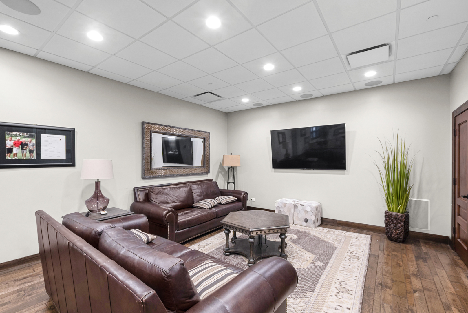 9735 industrial Drive, Bridgeview, IL 60455