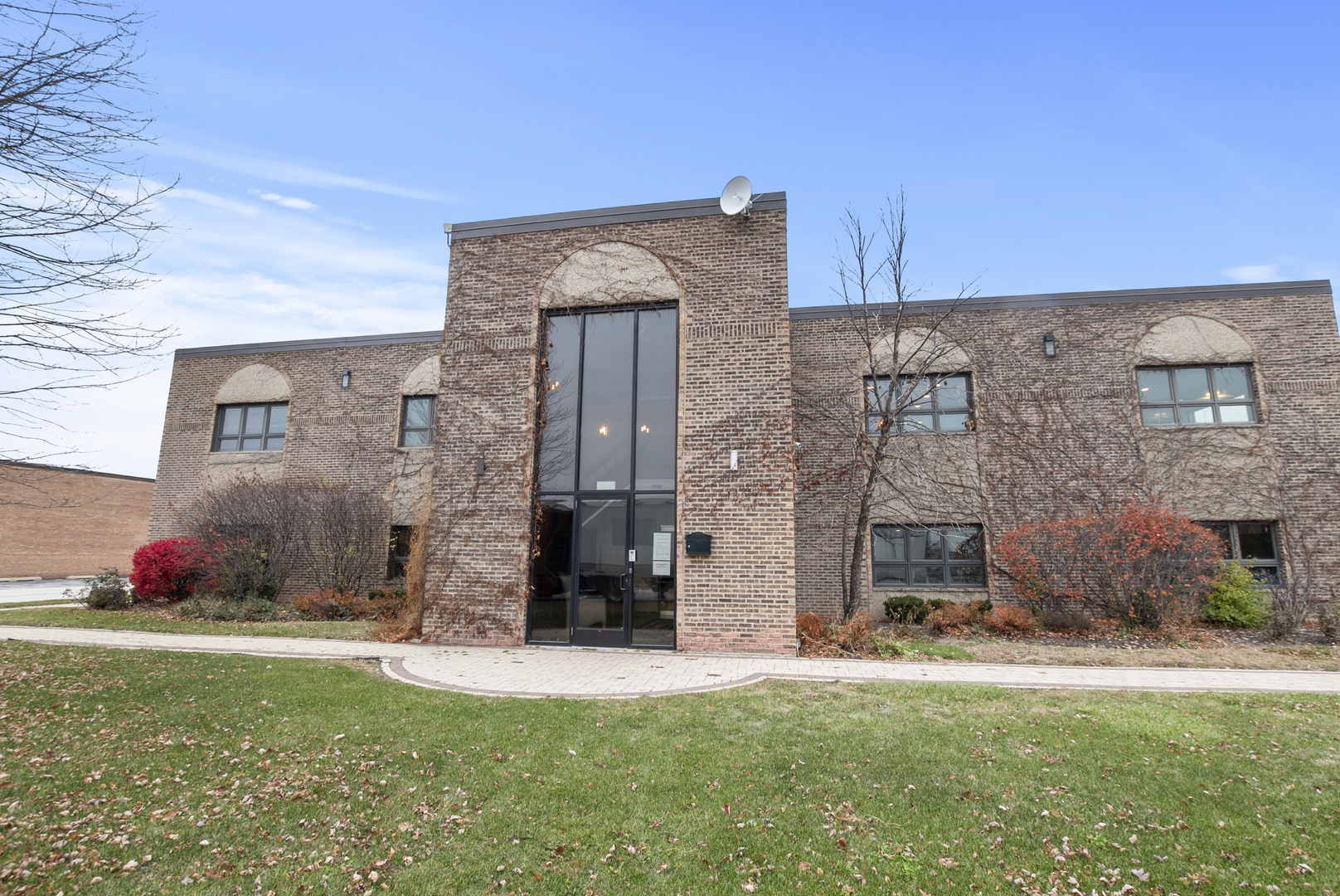 9735 industrial Drive, Bridgeview, IL 60455