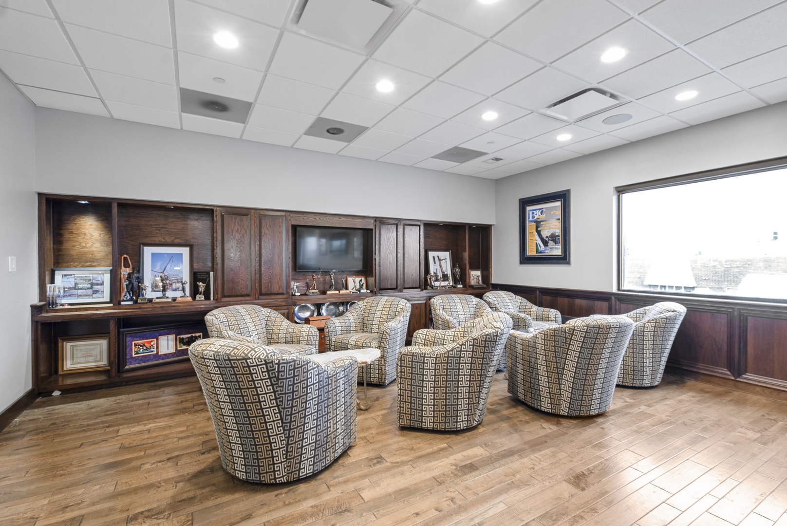 9735 industrial Drive, Bridgeview, IL 60455