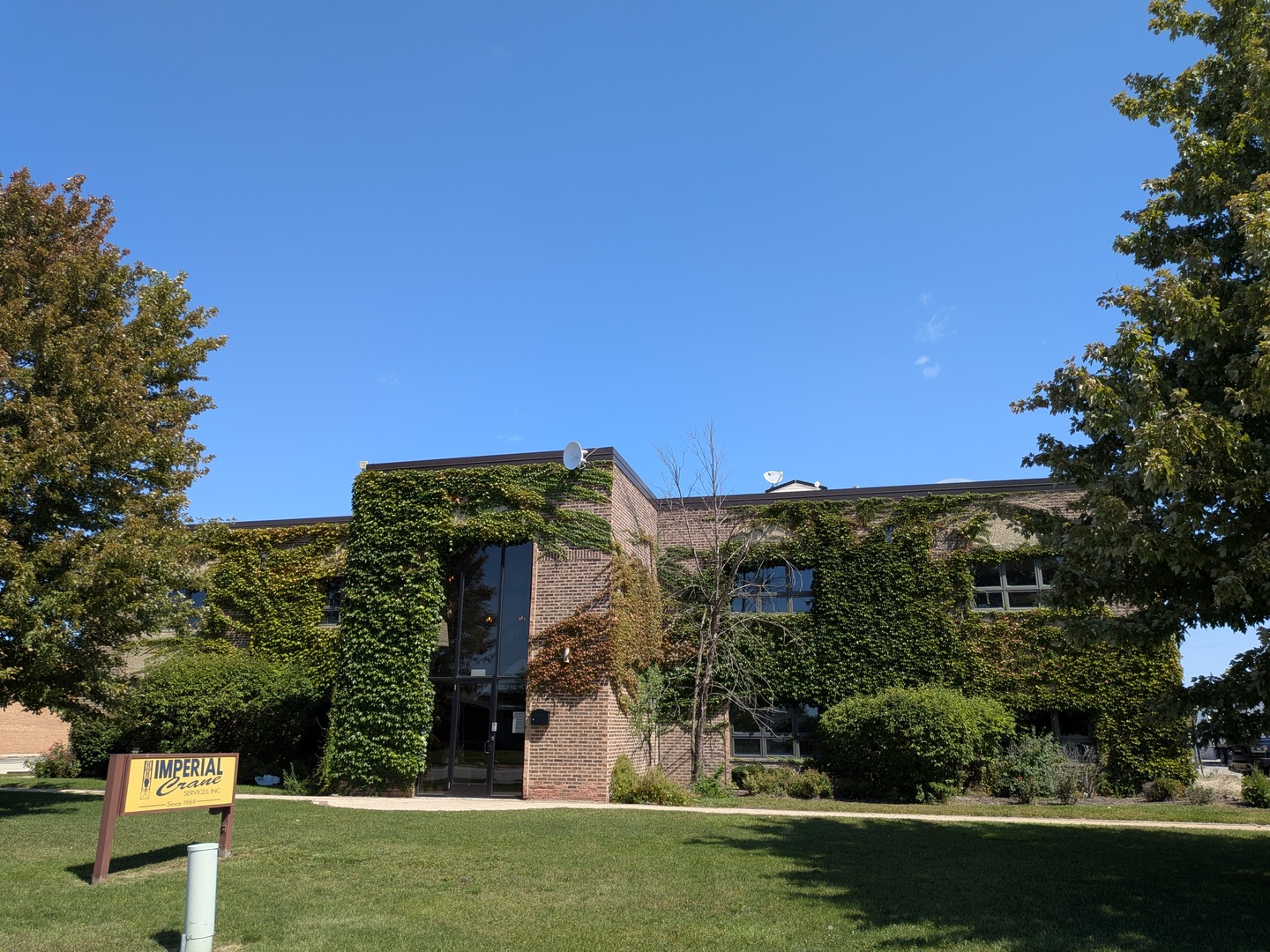 9735 industrial Drive, Bridgeview, IL 60455