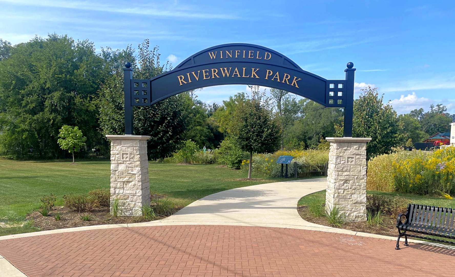 27W705 Grasmere Drive #1705, Winfield, IL 60190