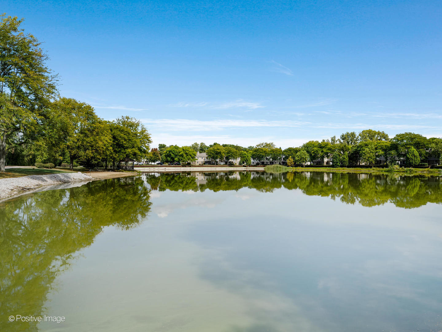 27W705 Grasmere Drive #1705, Winfield, IL 60190