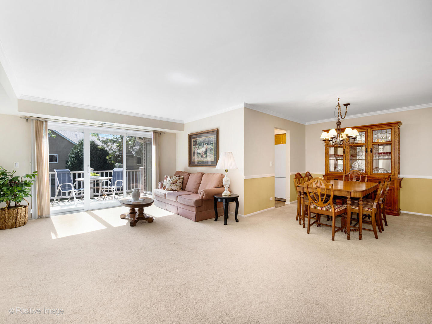 27W705 Grasmere Drive #1705, Winfield, IL 60190