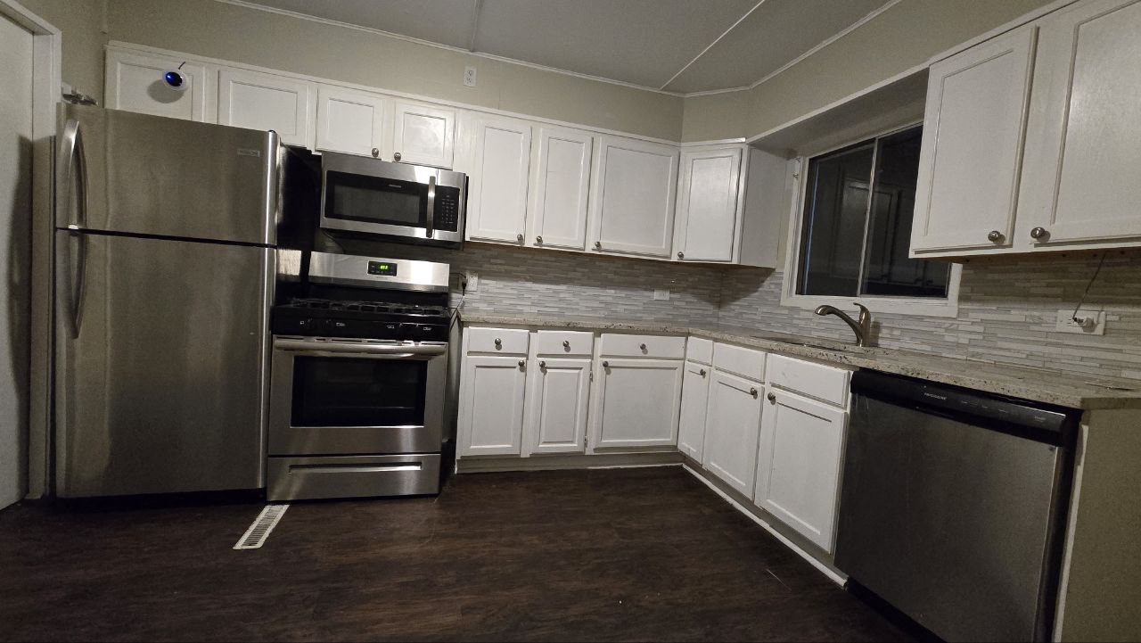 16880 Western Avenue, Hazel Crest, IL 60429