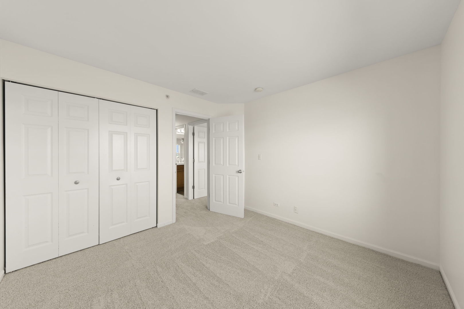 171 Willoughby Court #E, Yorkville, IL 60560