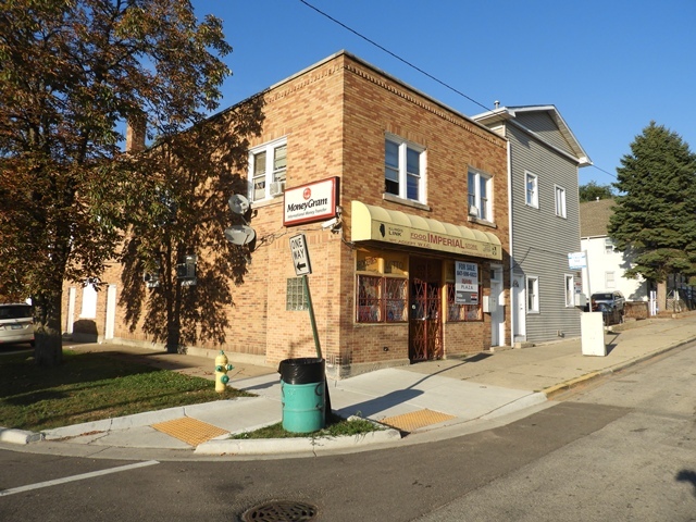 726 10th Street, Waukegan, IL 60085
