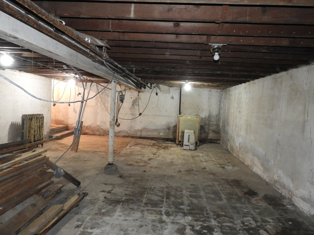 726 10th Street, Waukegan, IL 60085