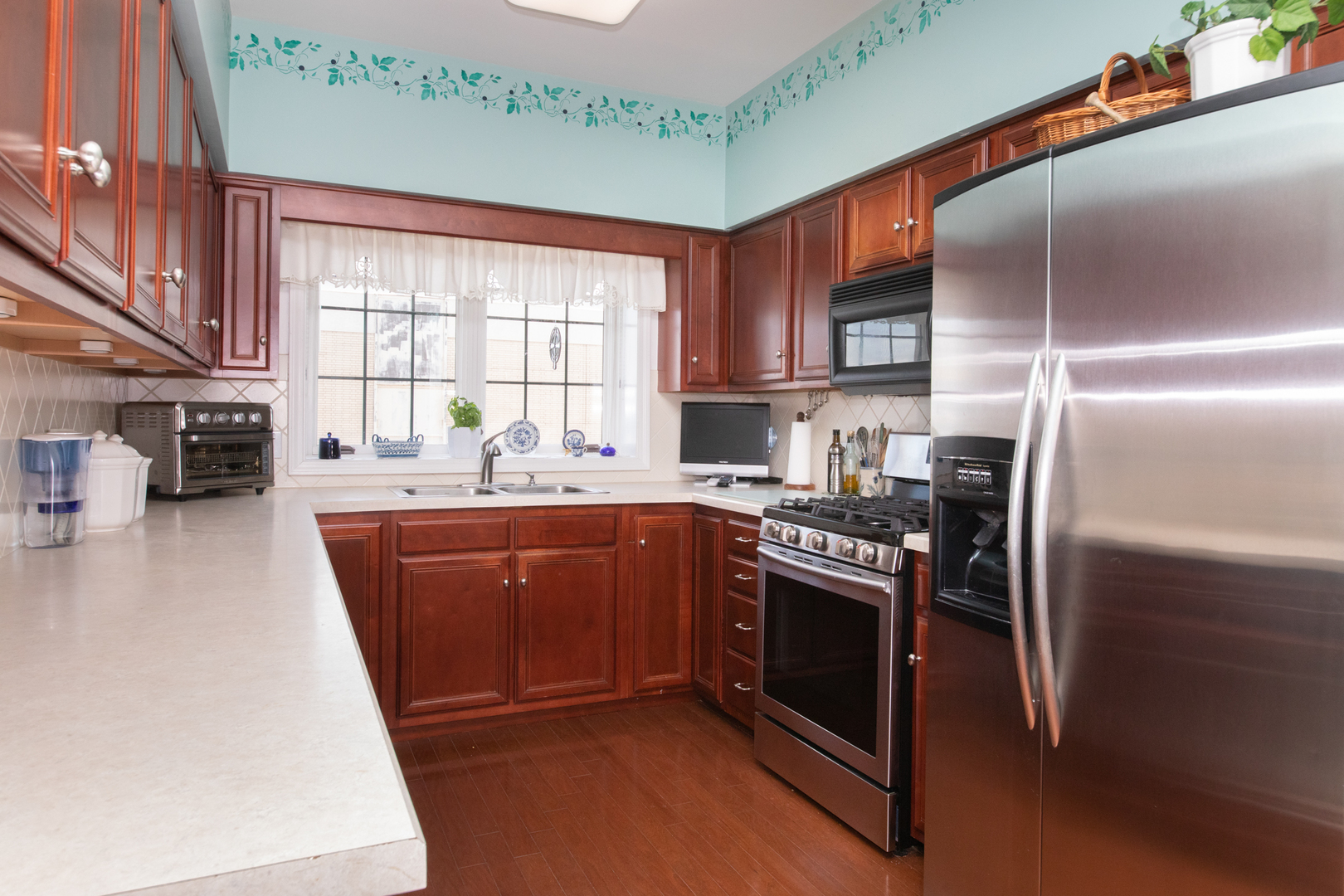 750 Pearson Street #904, Des Plaines, IL 60016