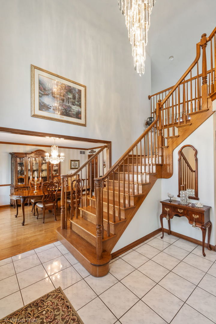 2636 Salix Circle, Naperville, IL 60564