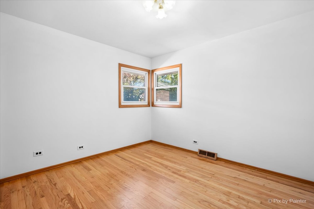 970 N Fischer Drive, Addison, IL 60101