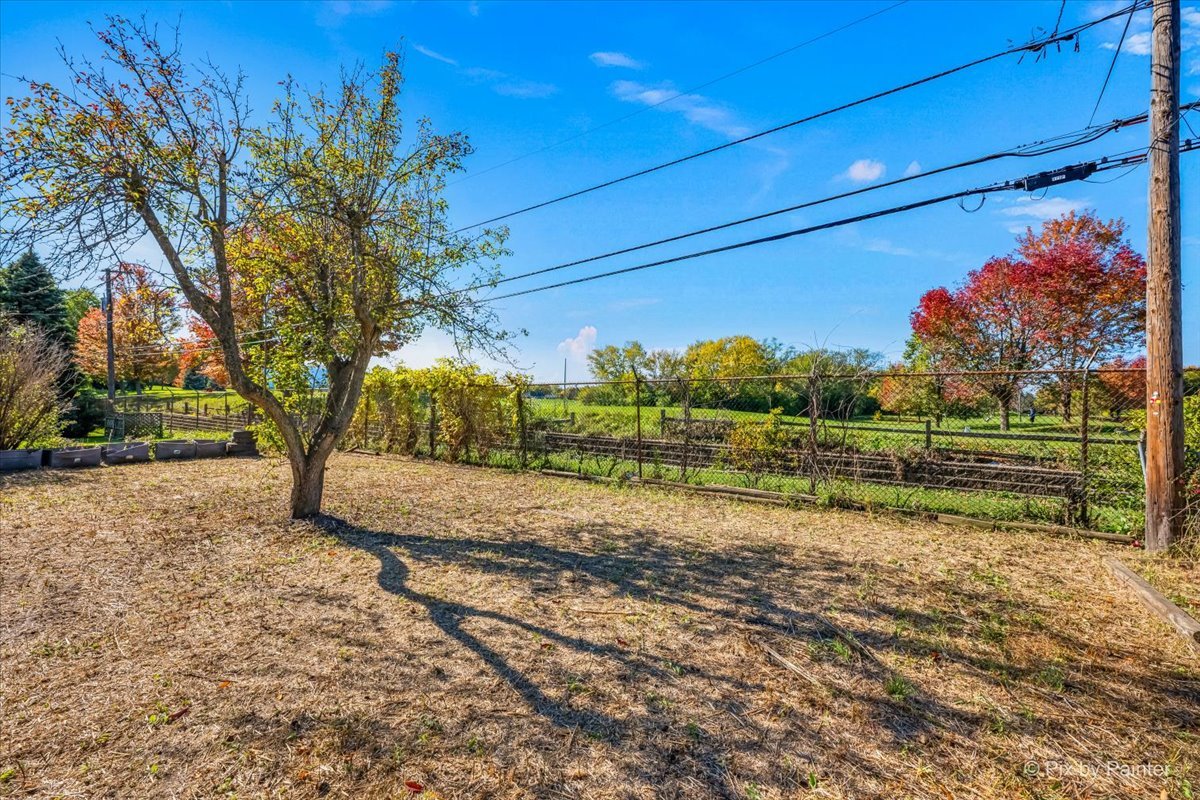 970 N Fischer Drive, Addison, IL 60101