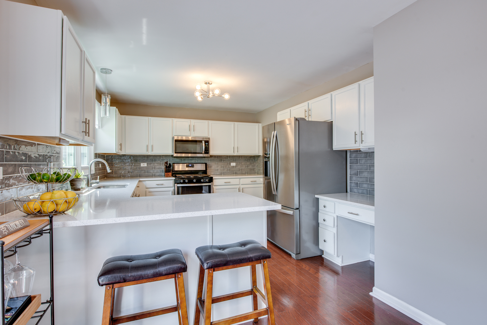 1818 Olde Mill Road, Plainfield, IL 60586