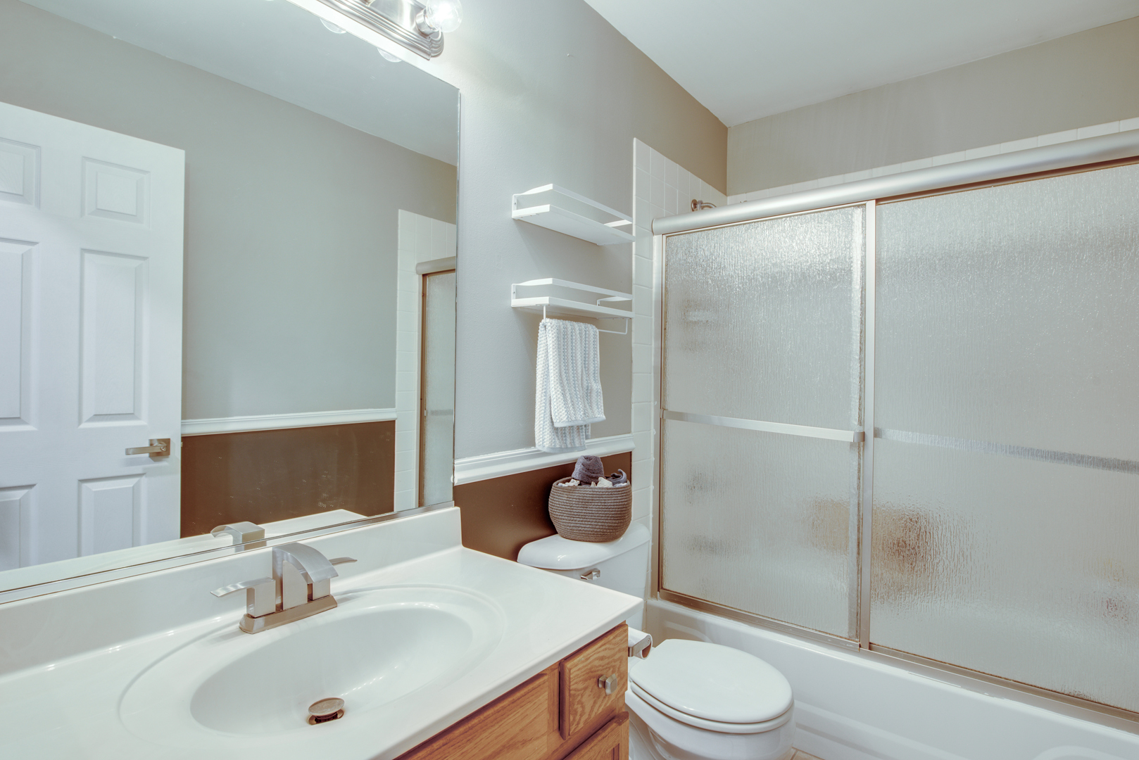 1818 Olde Mill Road, Plainfield, IL 60586