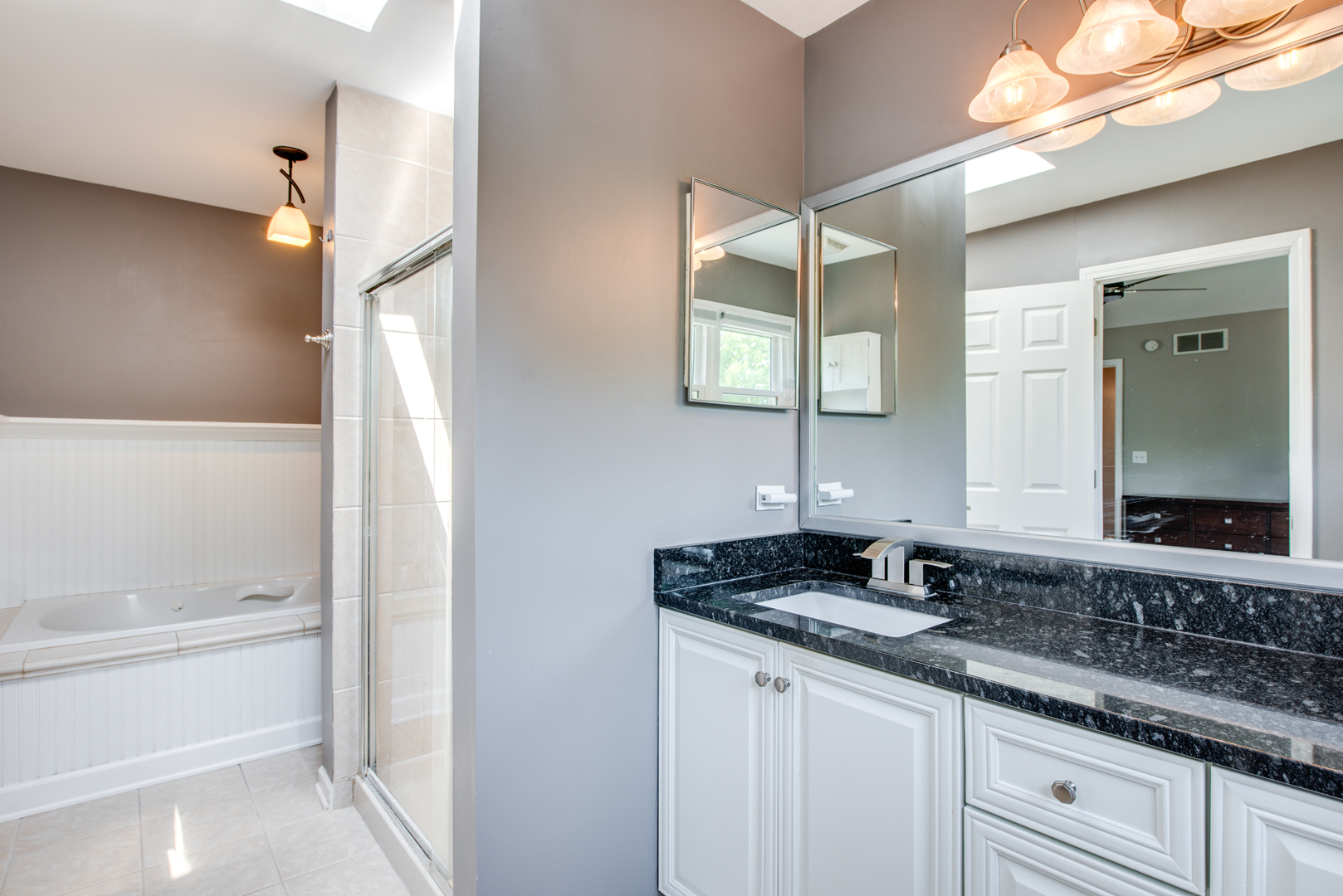 1818 Olde Mill Road, Plainfield, IL 60586