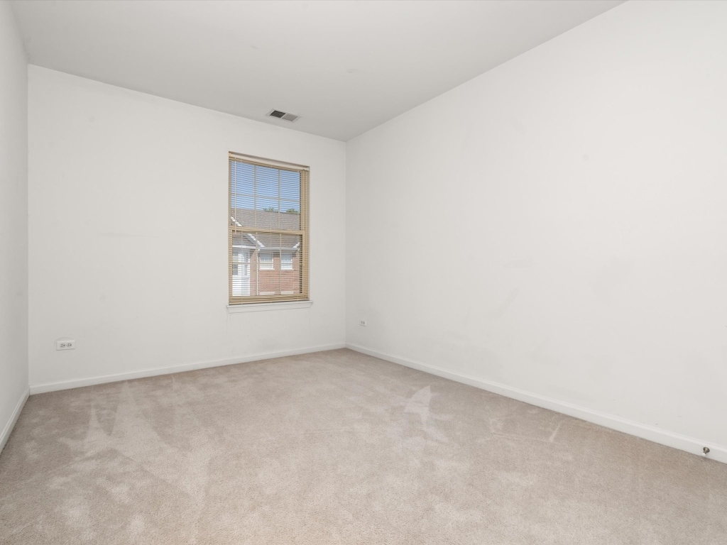 775 N Regis Court, Palatine, IL 60067